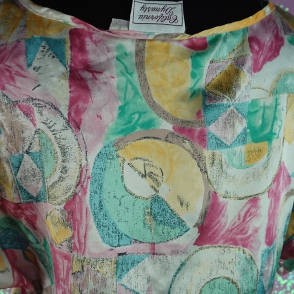 Vintage silk Crop Top - Picture 3 of 3